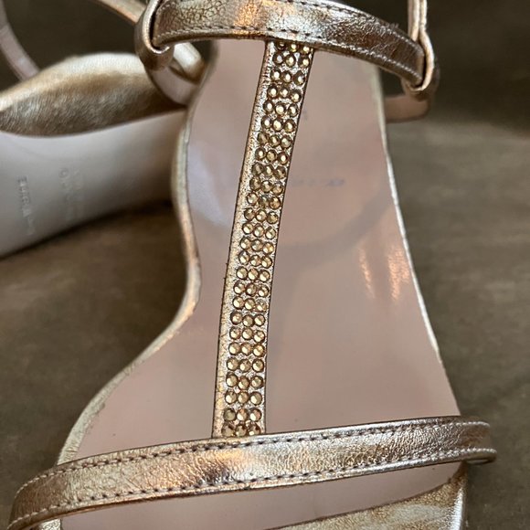 Ron White FLOTO Champagne Gold Cocktail Sandals T Strap NIB Size 38 EURO 7.5 US - Picture 4 of 12